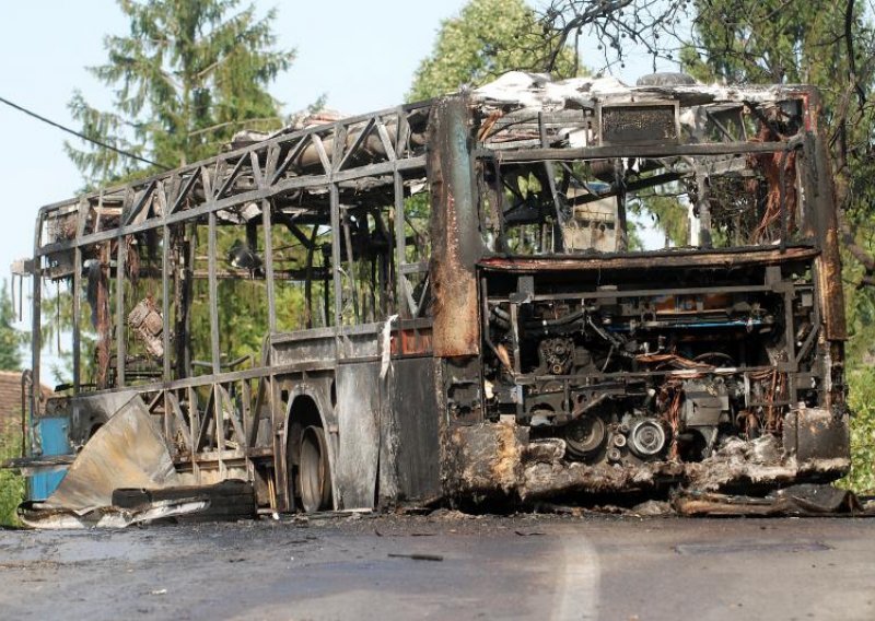 ZET-ov autobus zapalio se tijekom vožnje