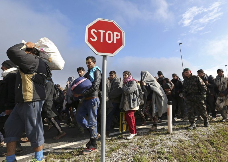 Dramatična situacija s migrantima u Sloveniji, na udaru Brežice