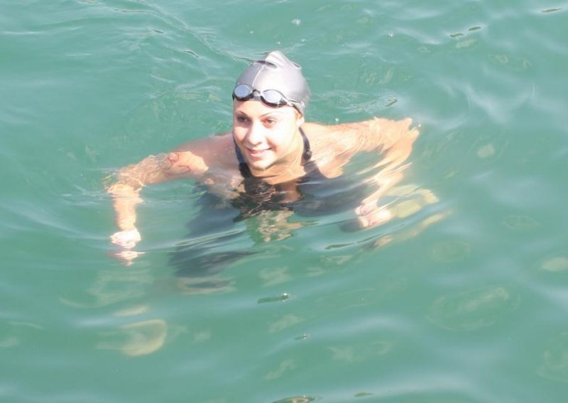 Karla Šitić odlična na plivačkom maratonu