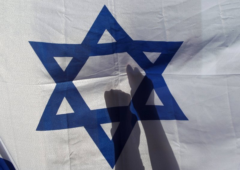Supruge rabina potpisale protuarapsku peticiju