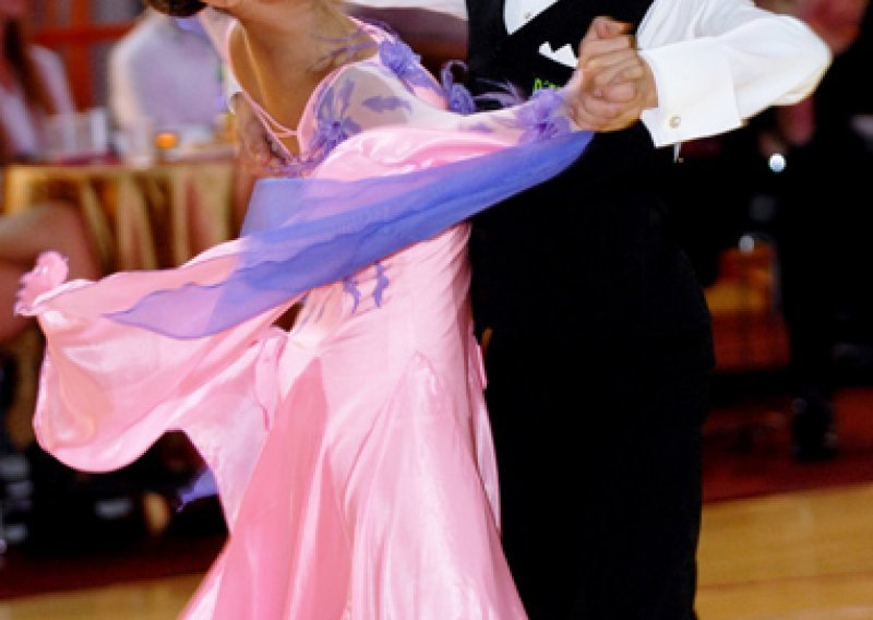 U Dubravi za rejting bodove plesalo 230 parova