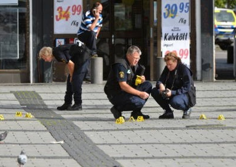 Jedan poginuli i tri ranjena u pucnjavi kod Stockholma