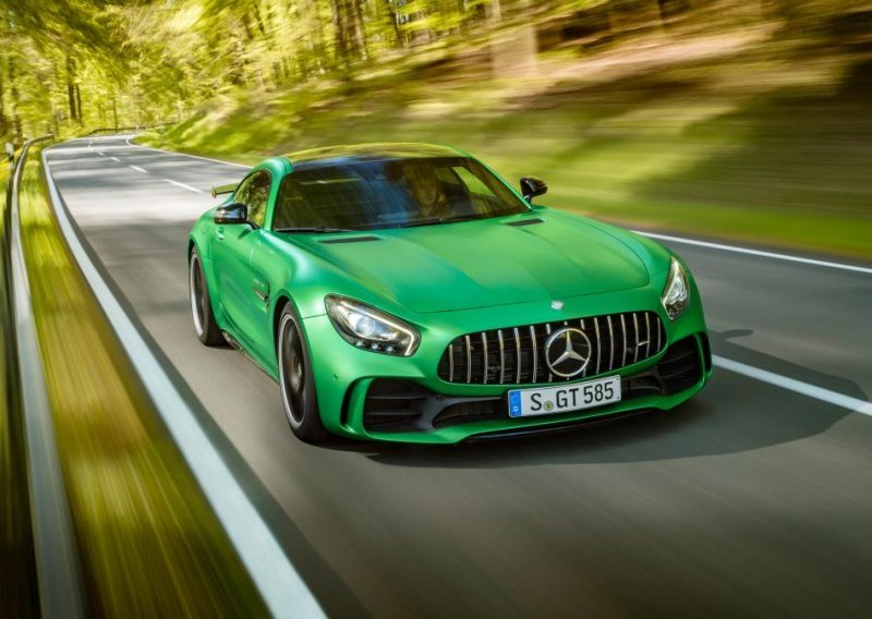Upoznajte Mercedes AMG GT R, zelenu zvijer koja ždere cestu