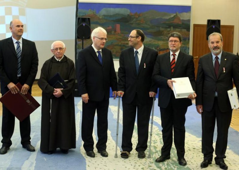 Josipović iz zahvalnosti odlikovao Mladena Bajića