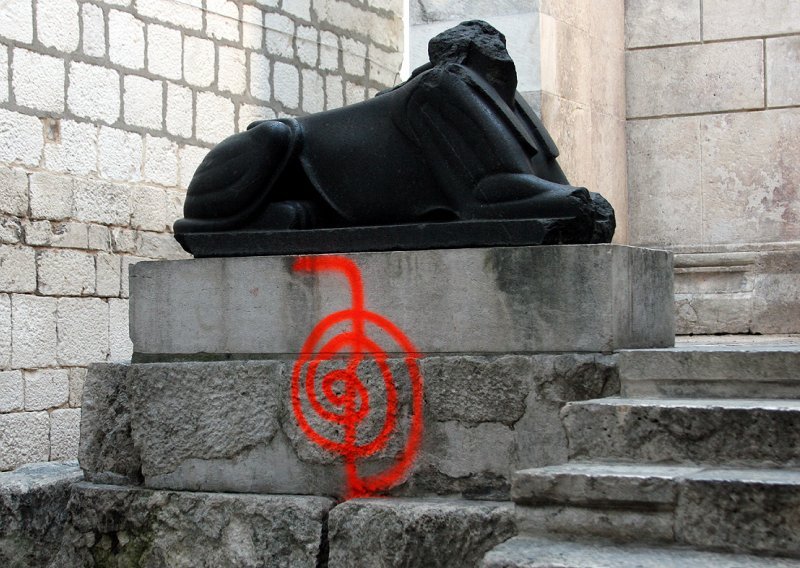 Reiki vandalizam u Dioklecijanovoj palači