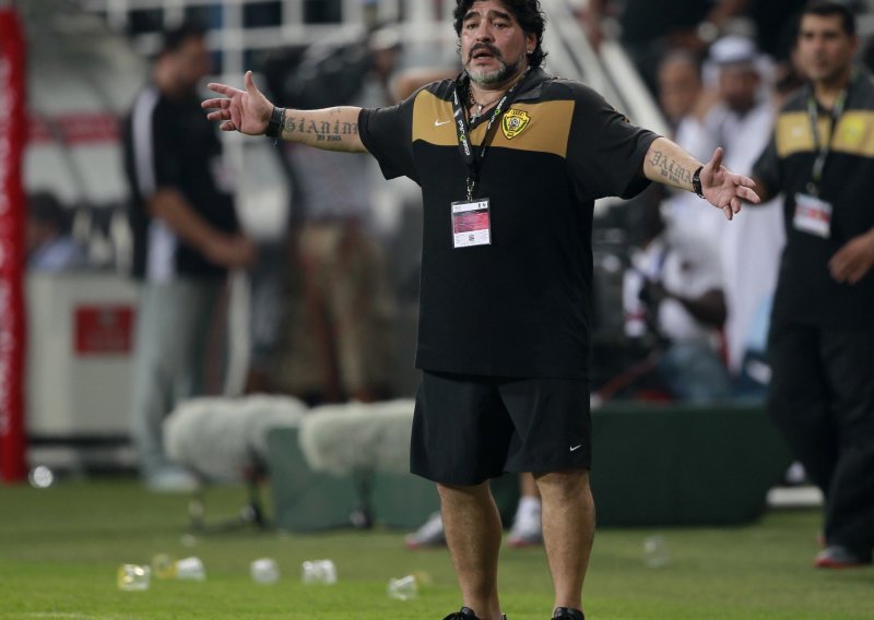 Maradona: Englezi su jedva čekali da se riješe Capella