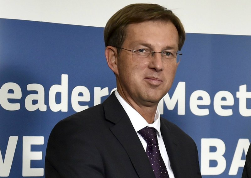 Slovenija planira 800 milijuna eura proračunskog manjka