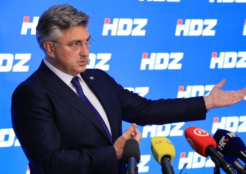 Plenković: Ovi iz Možemo! su plakali i kričali pred Saborom, a sve dobro u Zagrebu učinila je Vlada