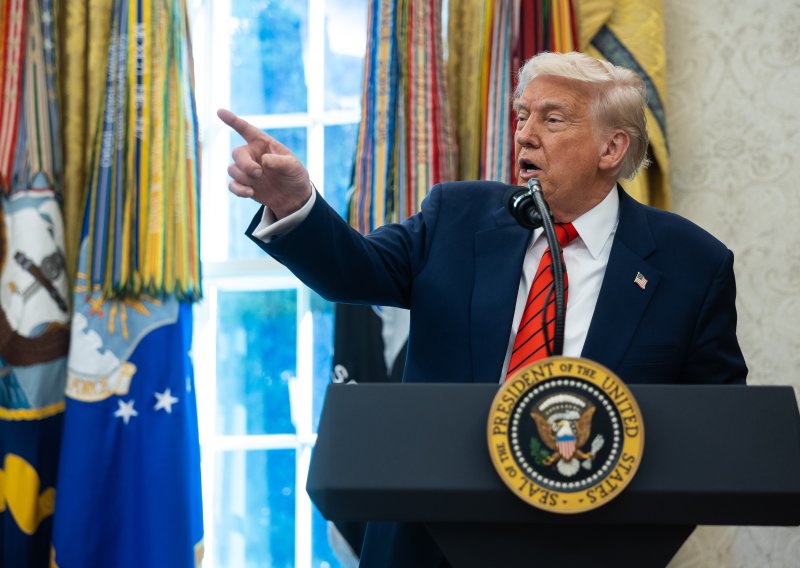 Donald Trump o Putinovoj ponudi: Pristanite odmah!