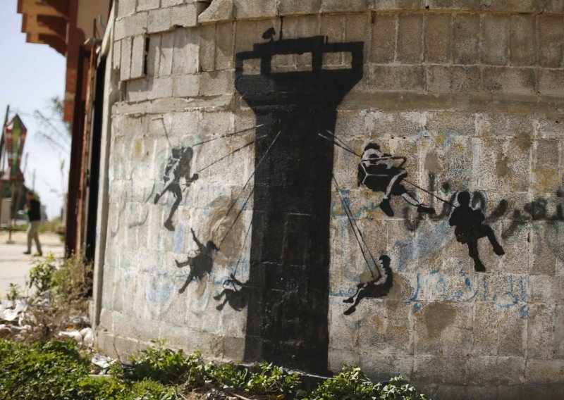 Banksy grafitima odgovorio na izraelsko-palestinske sukobe