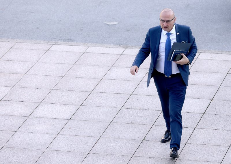 Šefovi diplomacija NATO o ulaganjima u obranu i sigurnosnim prijetnjama