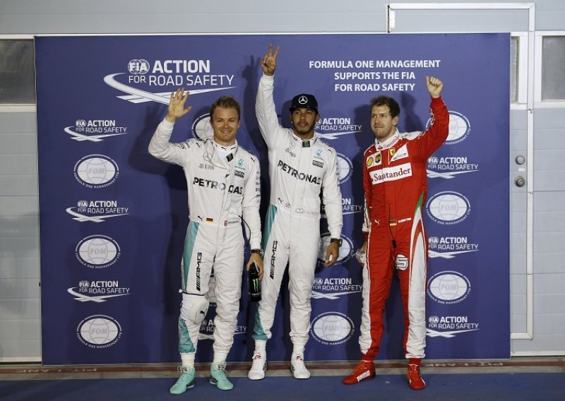 Hamilton i Rosberg potvrdili dominaciju Mercedesa