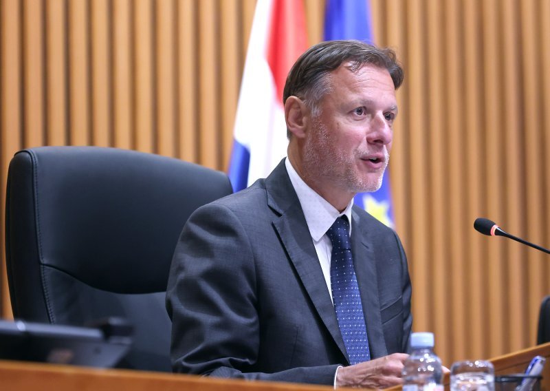 Jandroković: Riječ o preventivi, ne o tome da bi Hrvatska željela nekoga napasti