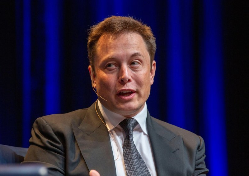 Usprkos lošem poslovanju, Tesla je Musku odobrila nagradni paket vrijedan 29 milijardi dolara. No postoji kvaka