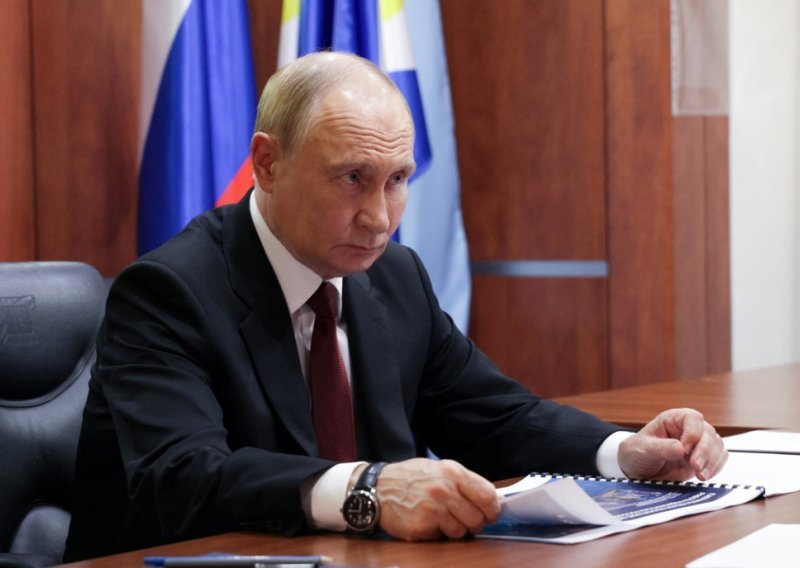 Putin otkrio Trumpu: Evo gdje želi sastanak sa Zelenskim