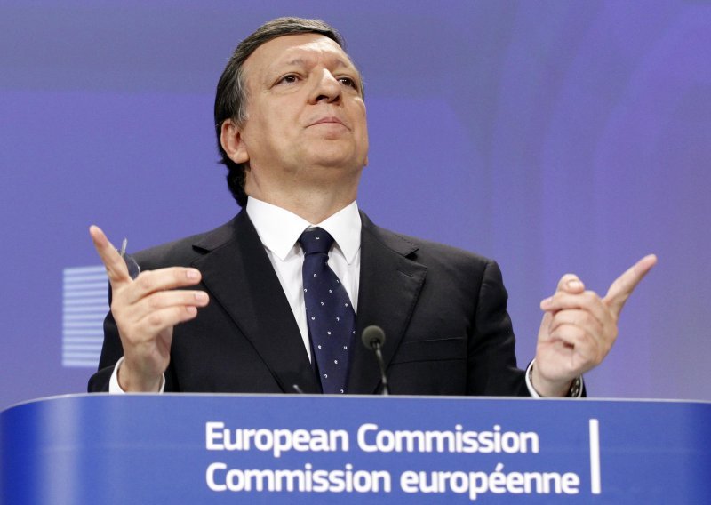 Barroso pritisnuo Sloveniju zbog Hrvatske!