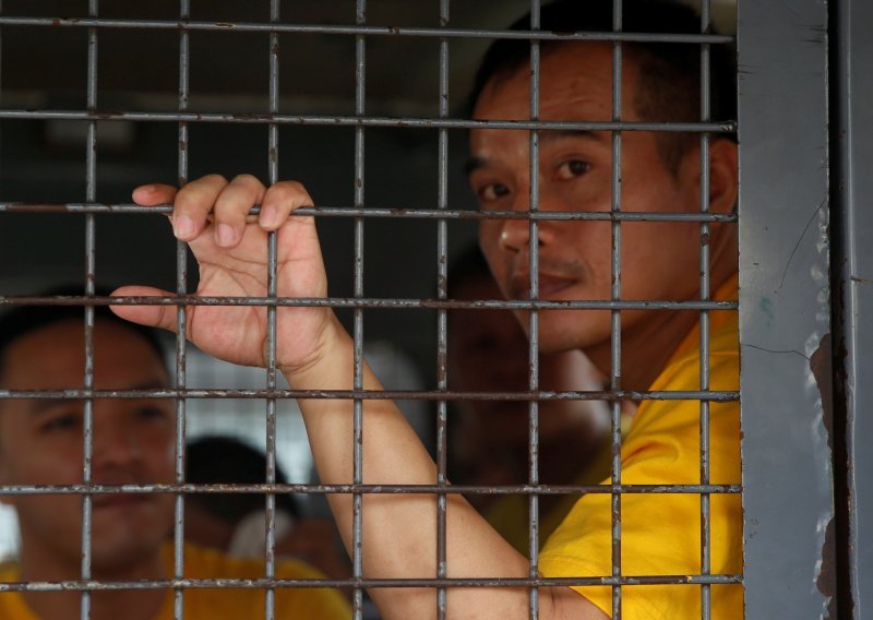 Na Filipinima iz zatvora pobjeglo oko 150 zatvorenika