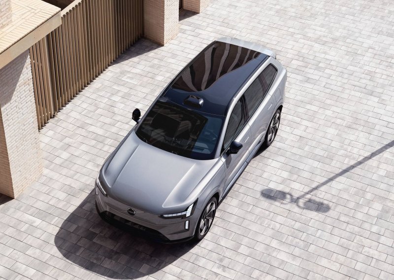 Volvo osvježio EX90: Veliki potpuno električni SUV je poboljšan nadogradnjama hardvera i softvera