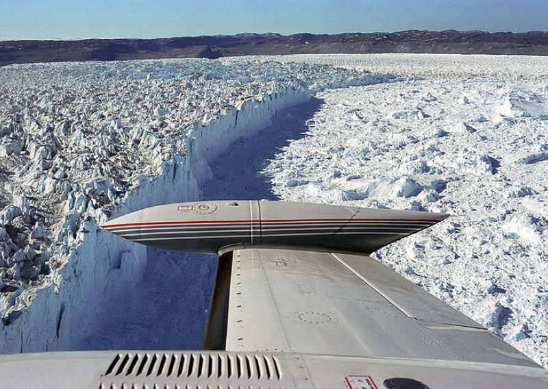 Ledenjak na Grenlandu učetverostručio brzinu!