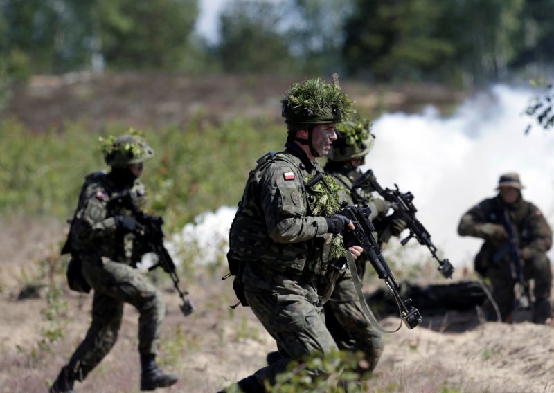 NATO jača vojnu nazočnost u Istočnoj Europi