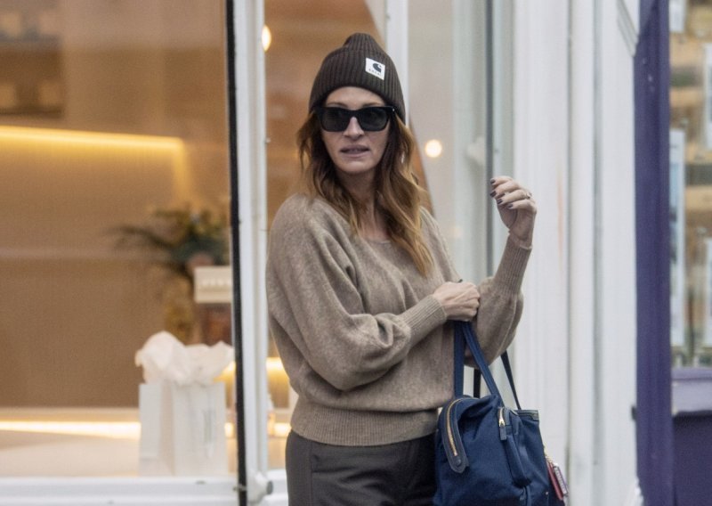 Julia Roberts ponovno osvaja Notting Hill, ovoga puta u ležernom izdanju