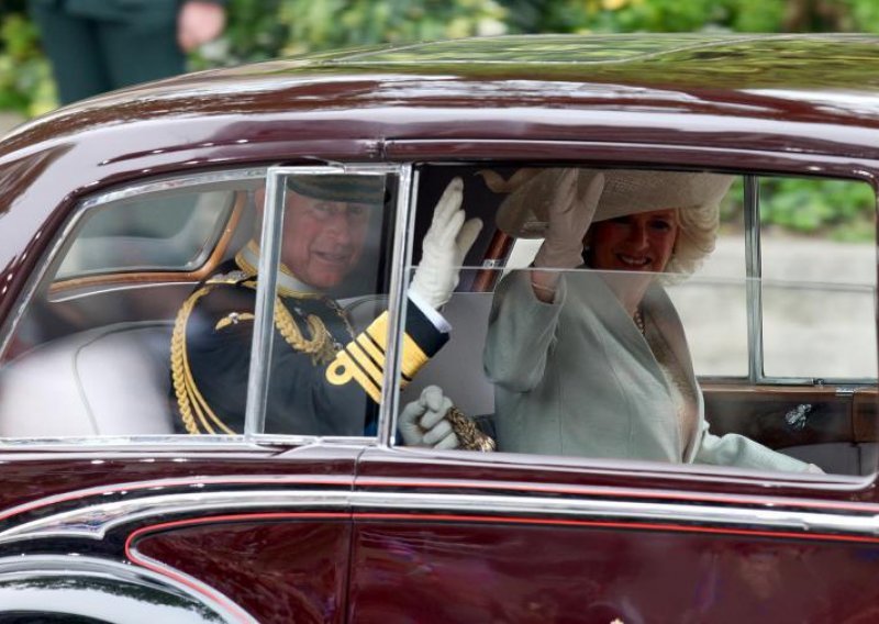 Charles i Camilla - 'kralj i kraljica na čekanju'