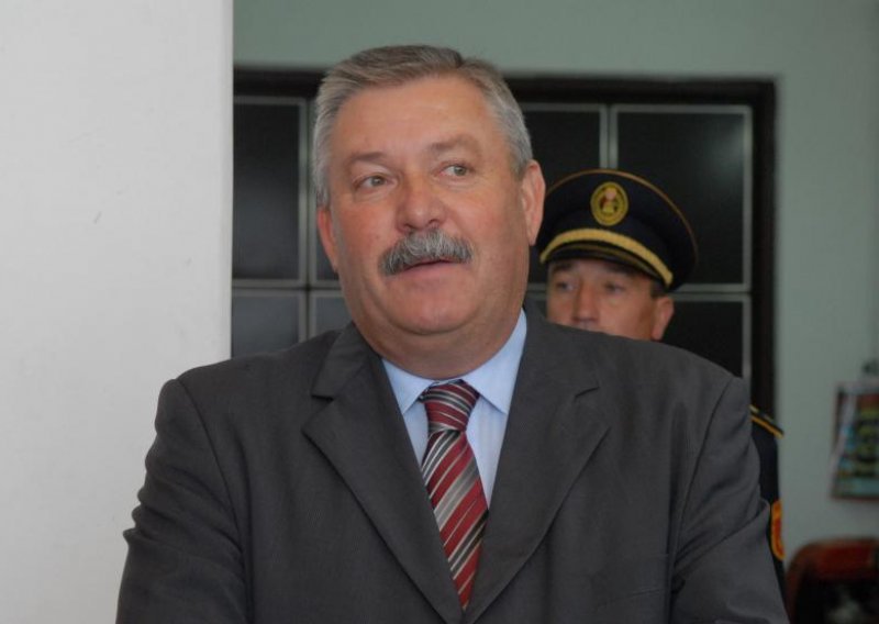 Gradonačelnik Duge Rese oštetio proračun za 31.000 kuna