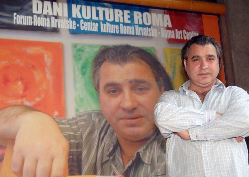 Umro umjetnik i romski aktivist Kasum Cana