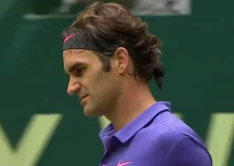 Federera ni bizarni gaf ne može zaustaviti!
