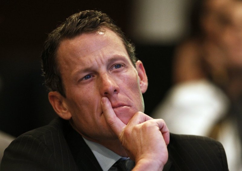 Armstrong u suzama: Nisam zaslužio 'smrtnu kaznu'