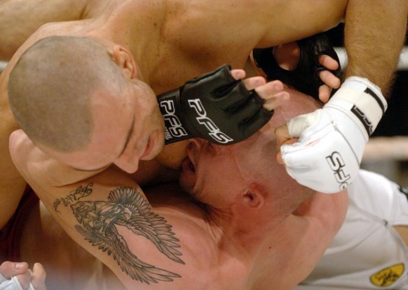UFC raskinuo suradnju s najstarijim borcem