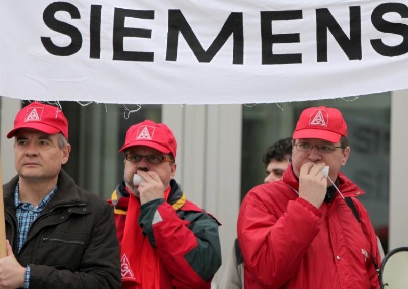Siemens ukida ili seli više od tisuću radnih mjesta