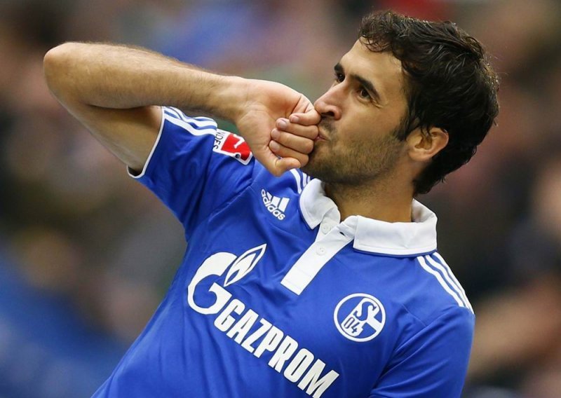 Realovoj legendi oproštajnu utakmicu organizira - Schalke?!