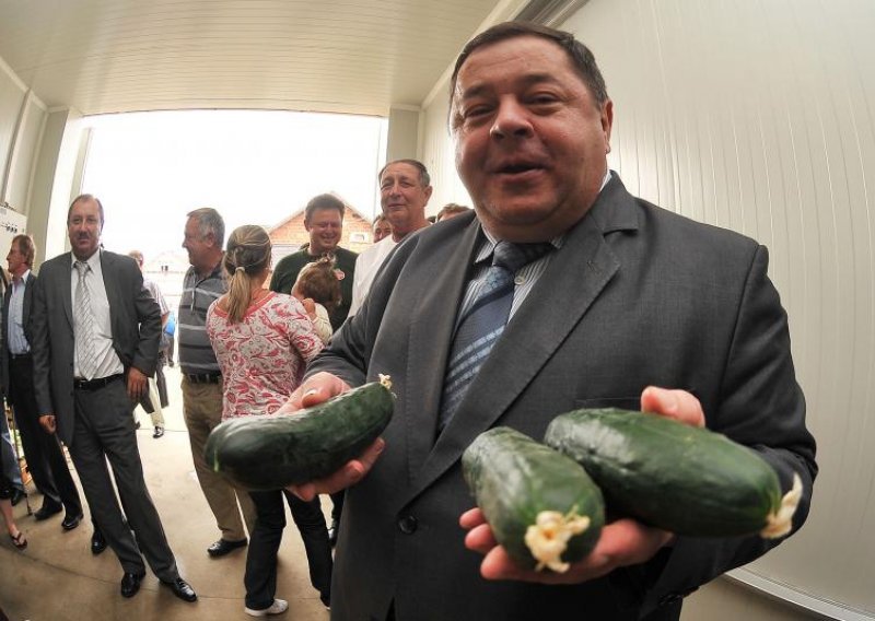 Minister: Control of vegetables in stores stepped up