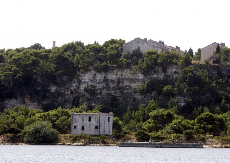 Pogledajte derutne lokacije najvećeg hrvatskog turističkog projekta