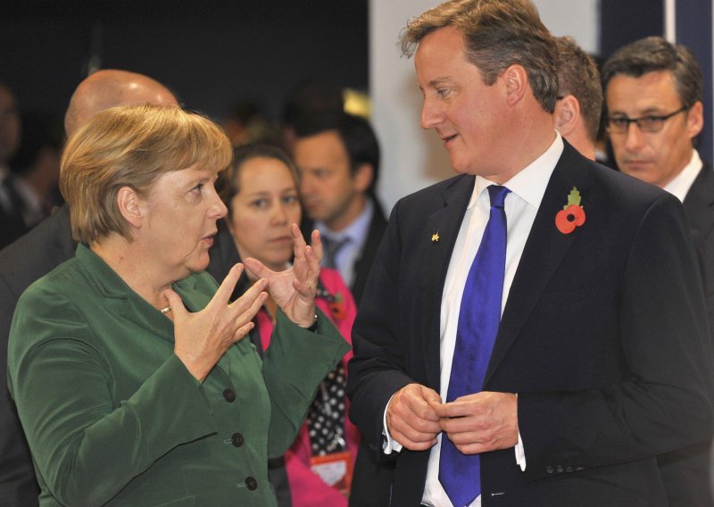Cameron predstavlja parlamentu sporazum s EU-om