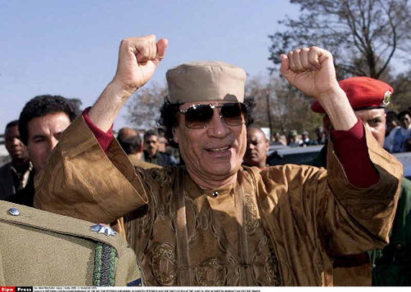 Gadafi i prije prosvjeda planirao ugušiti pobunu u krvi!