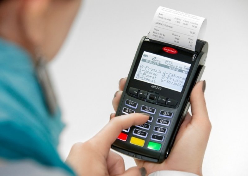 Kreće mini fiskalna blagajna i za korisnike platnih kartica