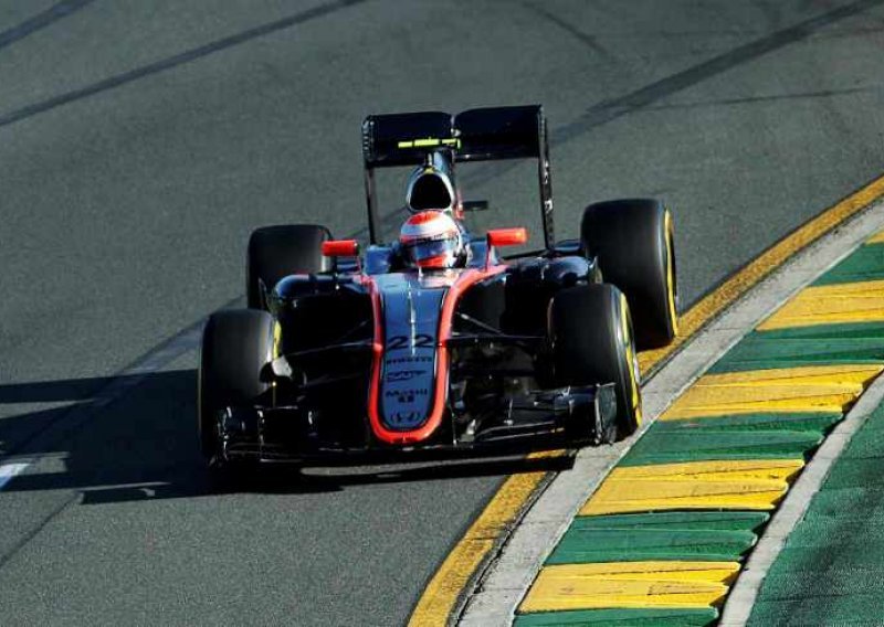 Potpuna sramota McLarena, Alonsu bolje da ga ne vozi!