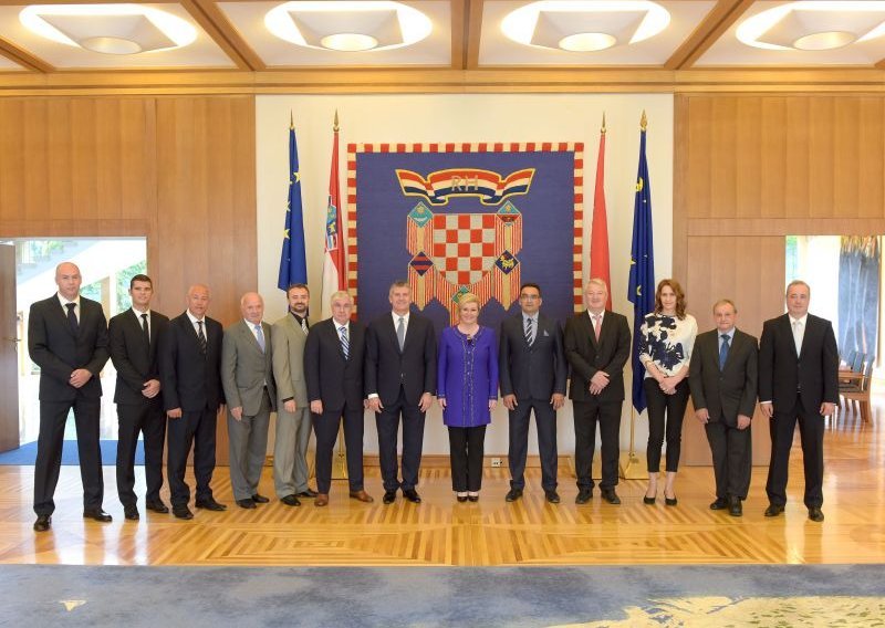 Grabar-Kitarović najavila osnivanje Vijeća za zdravlje i sport