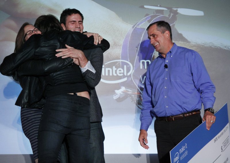Nixie dobio prvu nagradu od 500.000 USD u Intelovu izazovu Make It Wearable