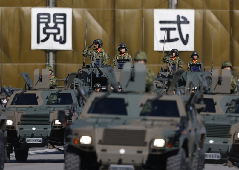 Japan nabrijava vojni proračun zbog Kine