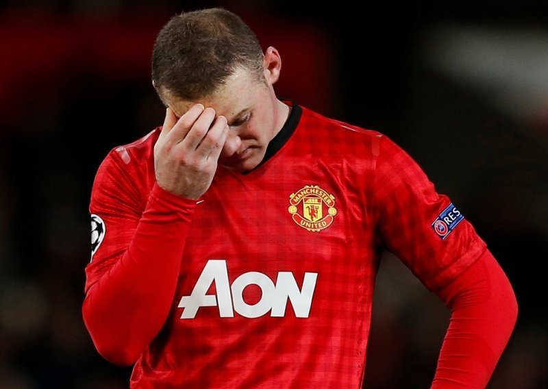 Rooney napustio ManU zbog smrti u obitelji