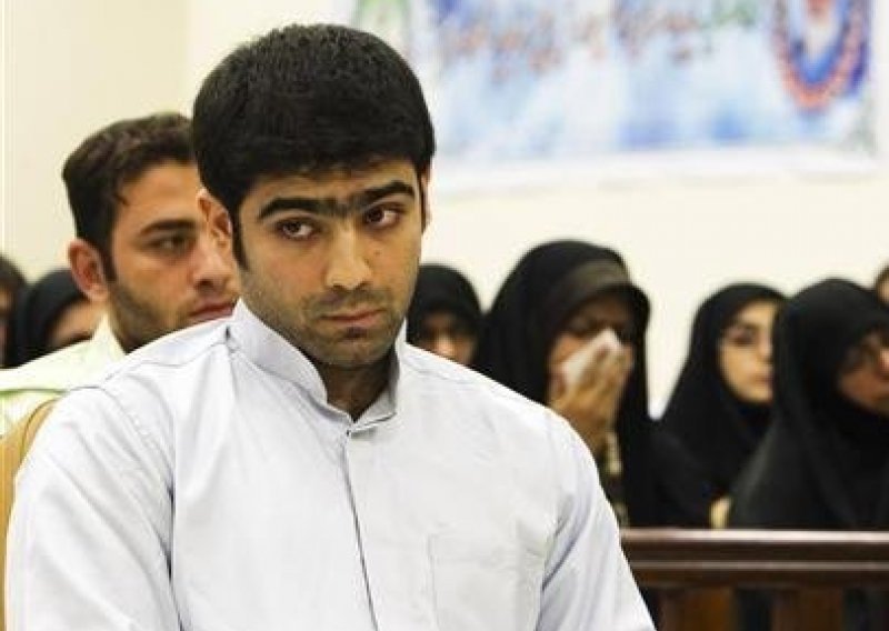 Mladi 'špijun Mossada' obješen u Teheranu