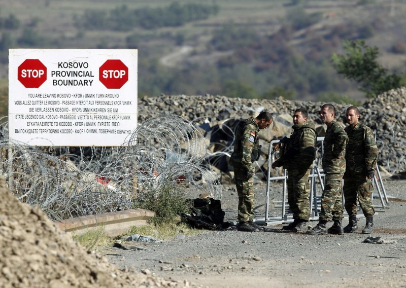 Roadblocks in northern Kosovo partially removed