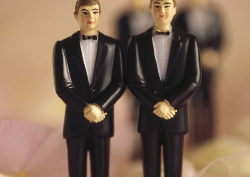 Na prvom gay vjenčanju u zraku mogu sudjelovati i Hrvati