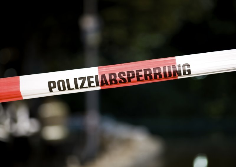 Troje ozlijeđeno, jedan poginuli u napadu nožem u Münchenu
