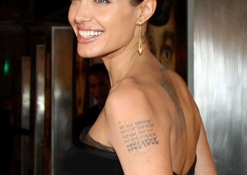 Angelina proglašena najljepšom na svijetu