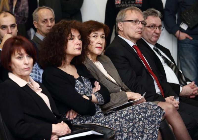 Što će Josipovićevi savjetnici nakon posla u Uredu