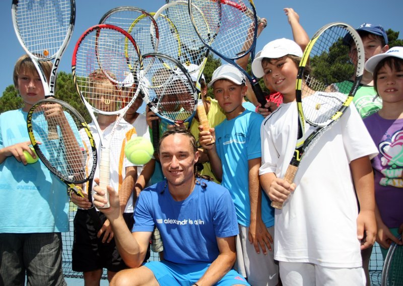 Dolgopolov u Umagu oduševio mlade tenisače